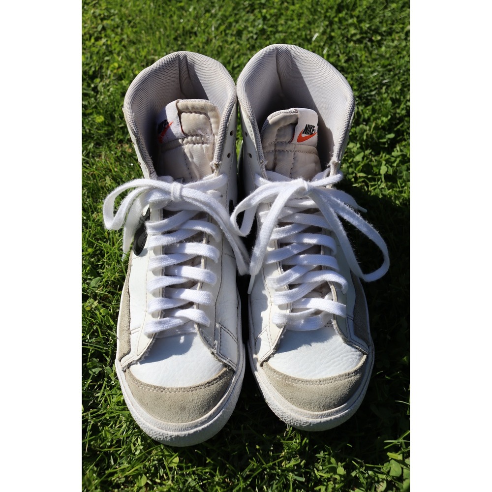 Nike Blazer Mid 77 Kids Sneakers White Black DA4086-100 Size 6.5Y